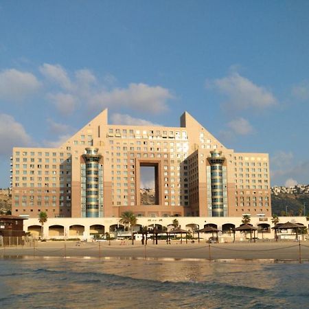 Dream Holiday Appartamento Haifa Esterno foto